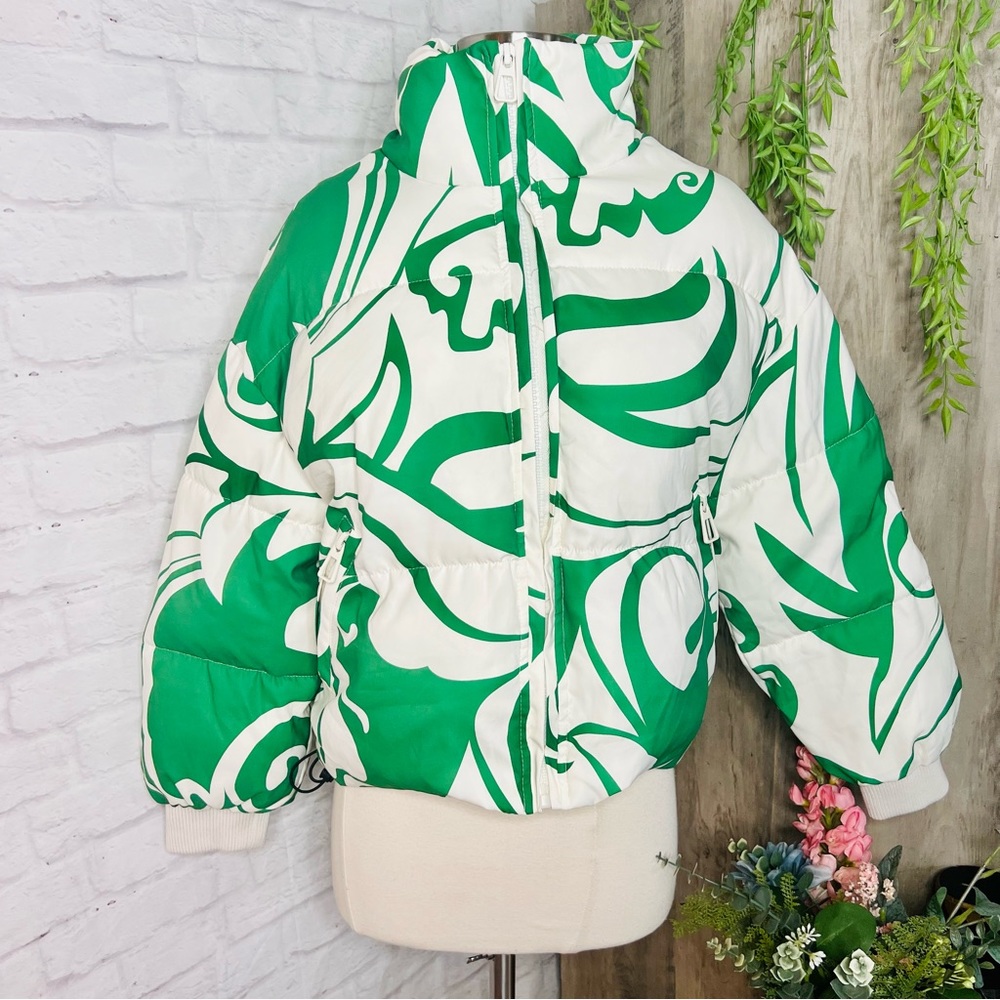 Geo Print Puffer Jacket - Picture 2 of 13